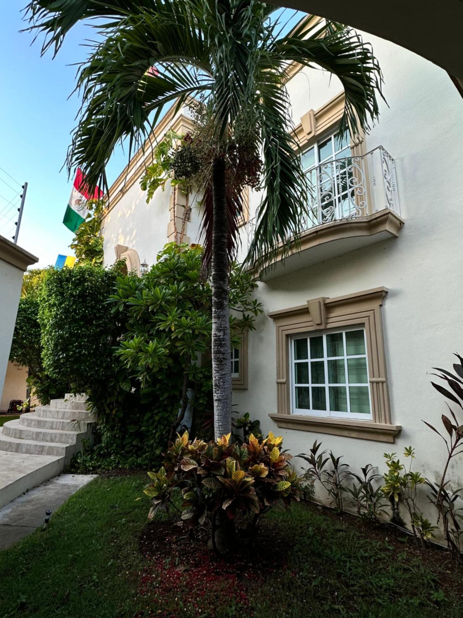 Casa Sasha'S Mini Palace Cancun Exterior photo