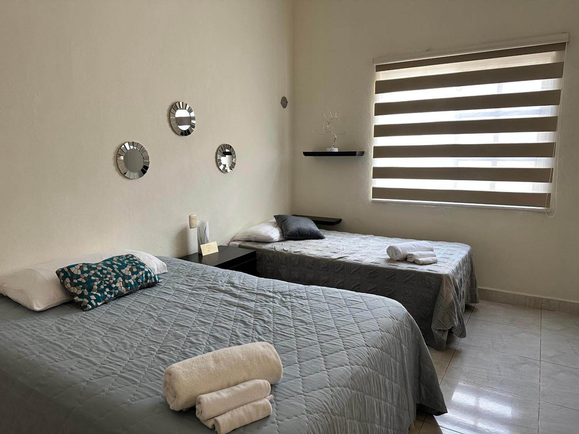 Casa Sasha'S Mini Palace Cancun Room photo